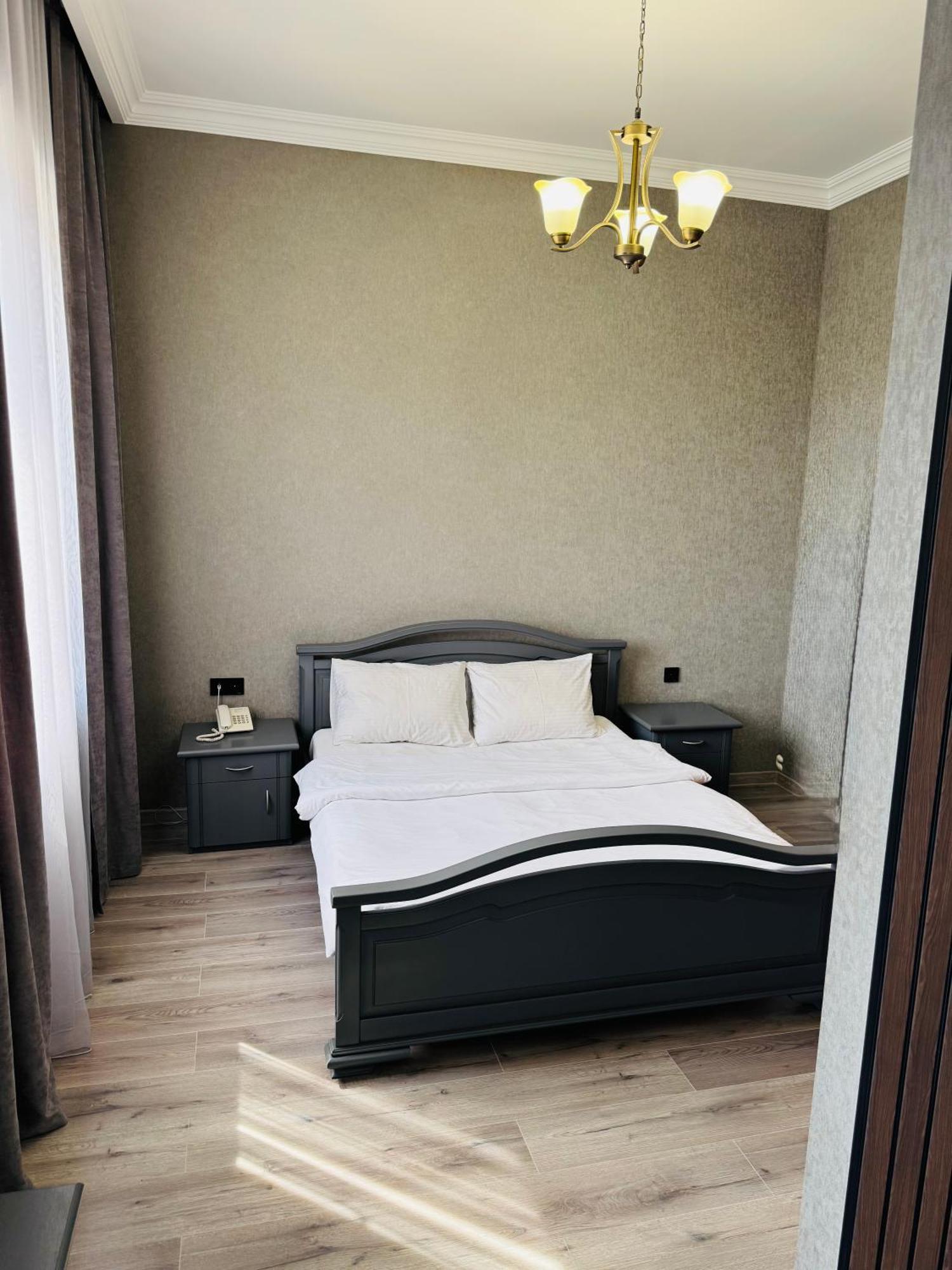 Capital Hotel Yerevan Exterior photo